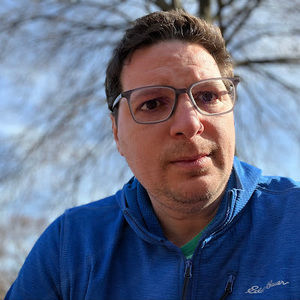 Meet your Posher, Noam